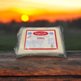 Beyaz İnek Peyniri 700gr Tam Yağlı Olgunlaştırılmış
